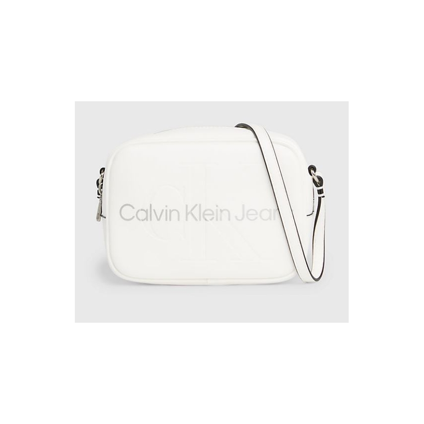 CALVIN KLEIN BOLSO K60K610275 BLANCO